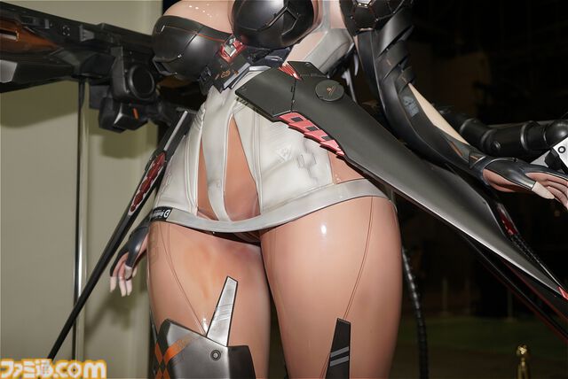 【NIKKE】リアル10連ガチャ再び！ ニケ個別面談室や、130点以上並ぶ美術館。ニコニコ超会議2024にてフルバースト中【ニケ】