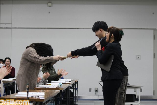 “アイマス検定”リポート。シリーズ史上初の検定試験は『アイマス』イベントとは思えないほどの緊張感。試験官を務めた声優陣へのインタビューも必見