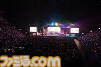 『アイマス』ハッチポッチ2 Day1リポート。圧倒的パフォーマンスで引っ張る先輩たちと、そんな先輩への愛がだだ漏れの後輩たちにプロデューサーもニッコリ！　