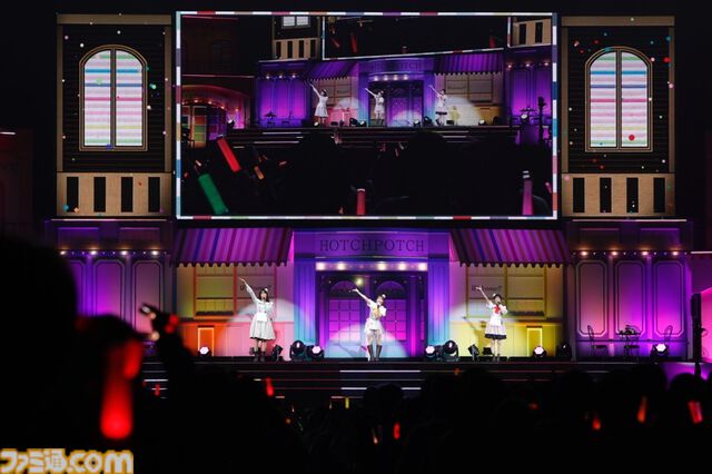 『アイマス』ハッチポッチ2 Day1リポート。圧倒的パフォーマンスで引っ張る先輩たちと、そんな先輩への愛がだだ漏れの後輩たちにプロデューサーもニッコリ！　