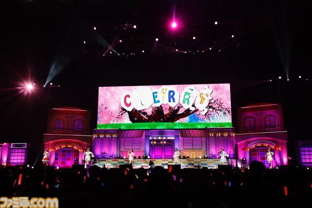 『アイマス』ハッチポッチ2 Day1リポート。圧倒的パフォーマンスで引っ張る先輩たちと、そんな先輩への愛がだだ漏れの後輩たちにプロデューサーもニッコリ！　