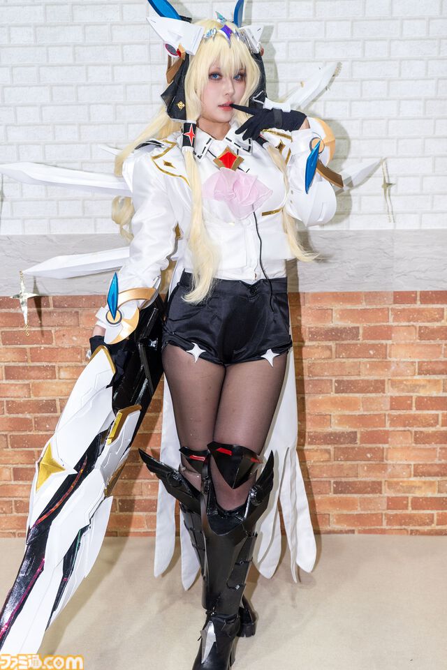 【NIKKE】ニコニコ超会議2024コスプレまとめ。ブースを彩ったニケたちの写真をお届け！ コスプレイヤーは皆自前の衣装で出演【ニケ】