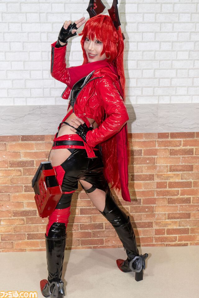 【NIKKE】ニコニコ超会議2024コスプレまとめ。ブースを彩ったニケたちの写真をお届け！ コスプレイヤーは皆自前の衣装で出演【ニケ】