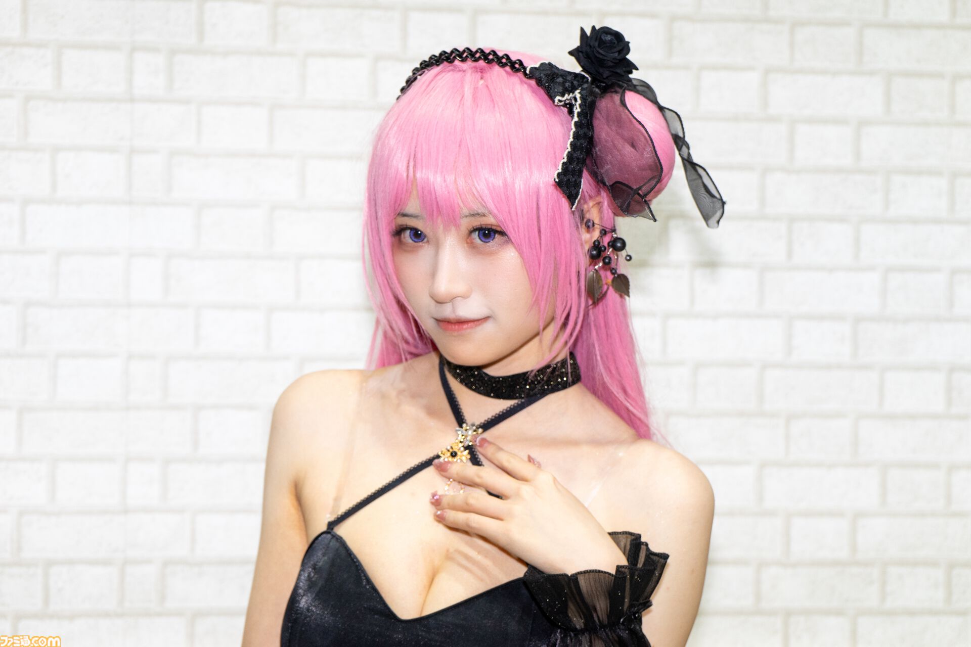 【NIKKE】ニコニコ超会議2024コスプレまとめ。ブースを彩ったニケたちの写真をお届け！ コスプレイヤーは皆自前の衣装で出演【ニケ】