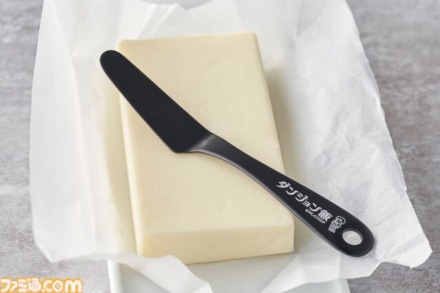 『ダンジョン飯』マルシルの使い魔をモチーフにした調理器具が登場。村の鍛冶屋とのコラボグッズ第2弾が4月7日に発売
