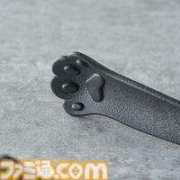 『ダンジョン飯』マルシルの使い魔をモチーフにした調理器具が登場。村の鍛冶屋とのコラボグッズ第2弾が4月7日に発売