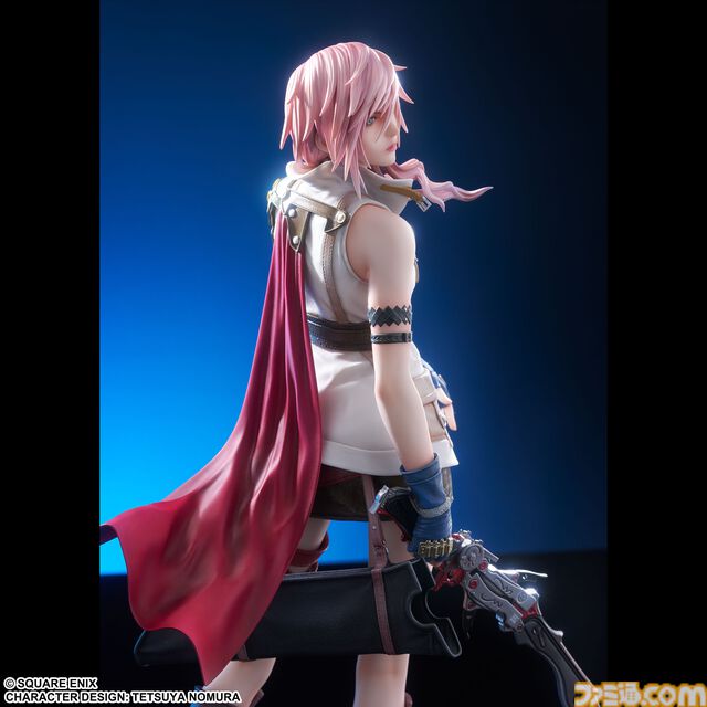 『FF13』ライトニングの振り向き姿が美しすぎるフィギュアが登場。はためく衣装やブレイズエッジを1/6.5スケールで精密に再現。価格は29,700円[税込]