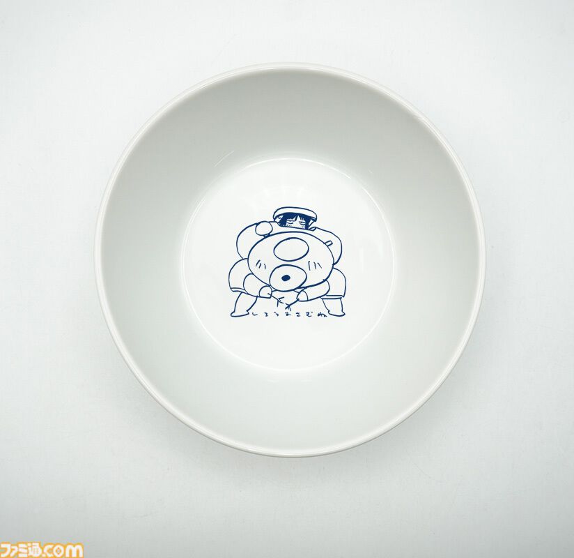 “⼠郎正宗の世界展”が4月12日より開催。『攻殻機動隊』などのオリジナルTシャツ3枚以上購入で“フチコマのお皿”が当たるキャンペーン実施決定