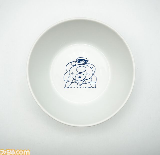 “⼠郎正宗の世界展”が4月12日より開催。『攻殻機動隊』などのオリジナルTシャツ3枚以上購入で“フチコマのお皿”が当たるキャンペーン実施決定