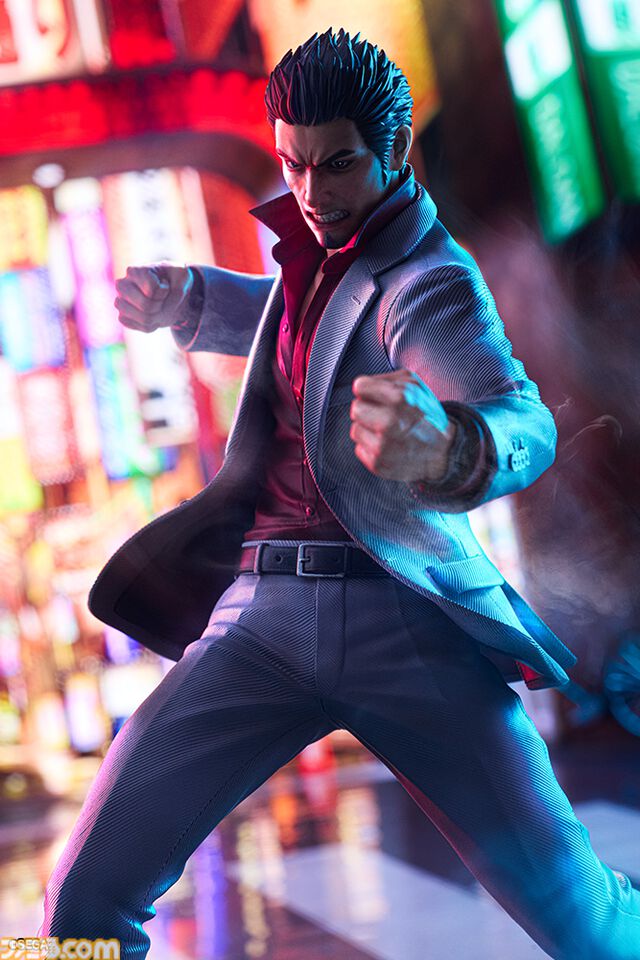 『龍が如く』桐生一馬の戦闘シーンポーズを1/6スケールフィギュア化。鋭い眼光や翻るジャケットで桐生の迫力を表現。セガストア特典は神室町天下一通りの布ポスター