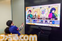 『鬼滅の刃 目指せ！最強隊士！』は家族や友だちを巻き込んでハマれるボードゲーム。大人4人が会議室で叫びまくり、呼吸の大切さを実感