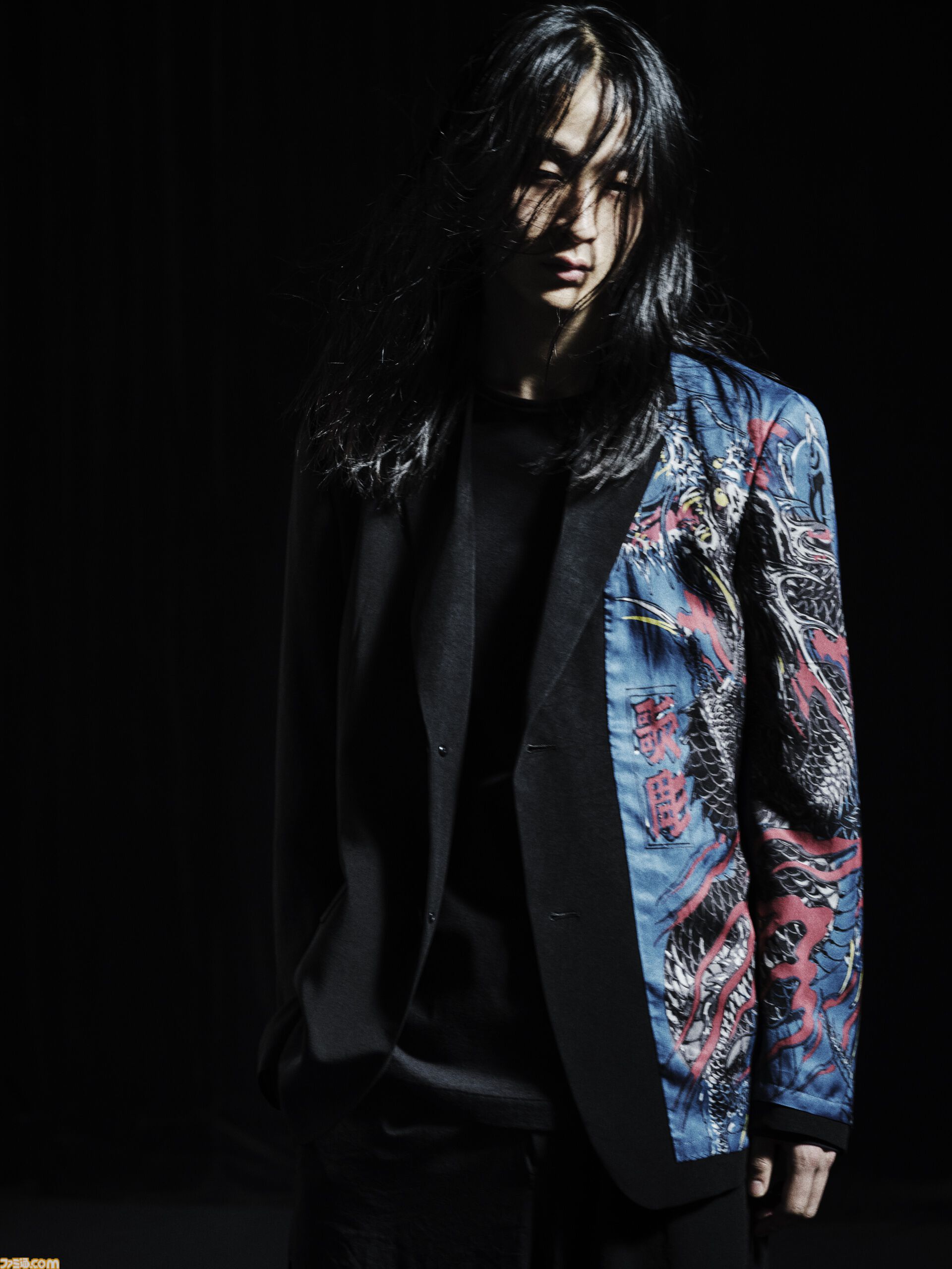 龍が如く』とヨウジヤマモトのコラボ第2弾。桐生一馬の応龍や真島吾朗