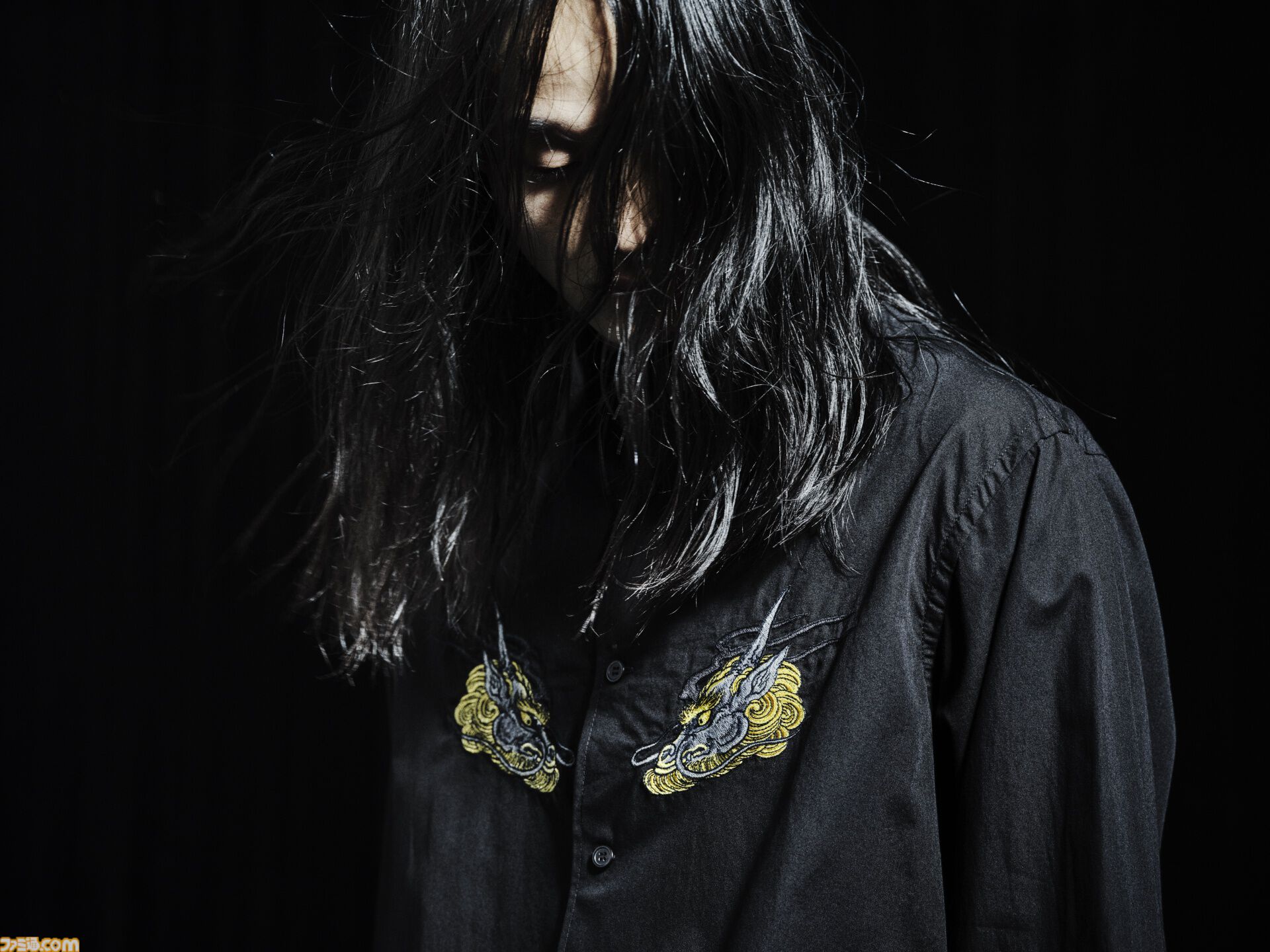 龍が如く』とヨウジヤマモトのコラボ第2弾。桐生一馬の応龍や真島吾朗