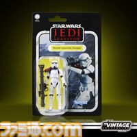 『スター・ウォーズ』デス・トルーパーのヘルメットの再現度がスゴイ、ライト機能つきでバッチリ光る。4月23日9時より先行予約が開始