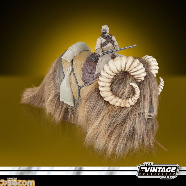 『スター・ウォーズ』デス・トルーパーのヘルメットの再現度がスゴイ、ライト機能つきでバッチリ光る。4月23日9時より先行予約が開始