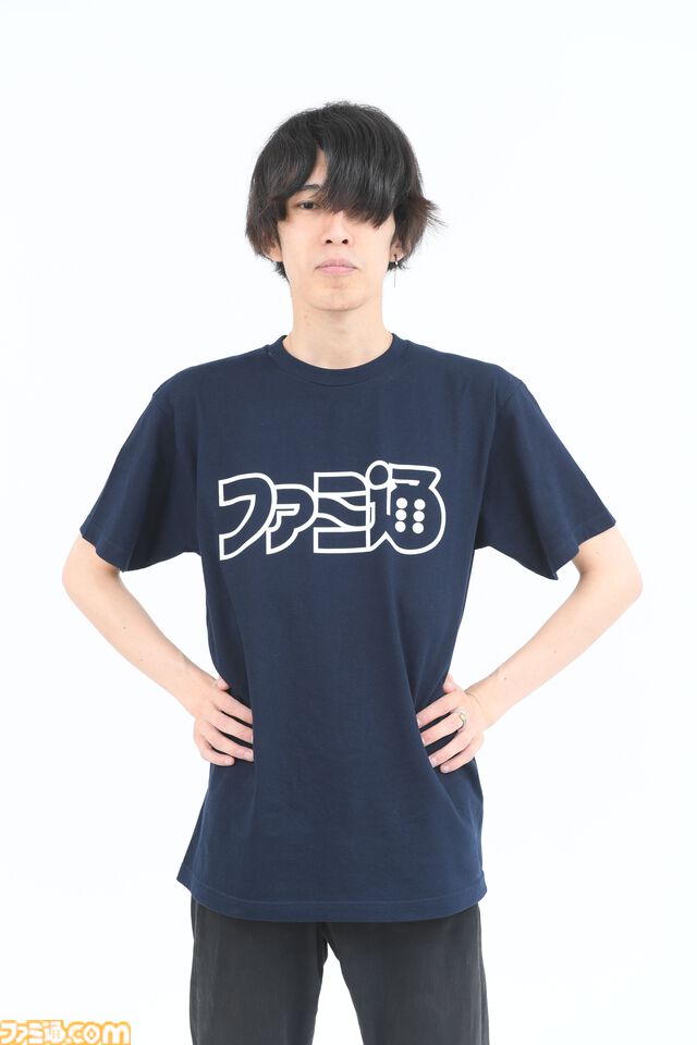 週刊ファミ通1900号＆39周年を記念した“ファミ通ロゴTシャツ付き限定版”の予約受付中。新色も増えたし編集者が商品サンプルを全力で着こなしてみた！