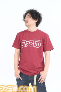 週刊ファミ通1900号＆39周年を記念した“ファミ通ロゴTシャツ付き限定版”の予約受付中。新色も増えたし編集者が商品サンプルを全力で着こなしてみた！