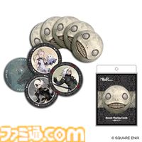 『ニーア』シリーズの丸型トランプがオシャレ。裏面にはインパクト大のエミールフェイスがデザイン。シリーズ15周年ロゴを使用したTシャツなどの新グッズが7月26日に発売