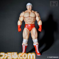 『キン肉マン』テリーマンが40センチのソフビフィギュアで登場。鍛え上げられた肉体を再現し、漫画から飛び出してきたような仕上がりに