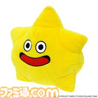 『ドラクエ』“こんぺいとう”のぬいぐるみクリーナーがかわいくて実用性もバツグン。飾って愛でるもよし、画面を拭いてもよしの便利アイテムが予約受付中