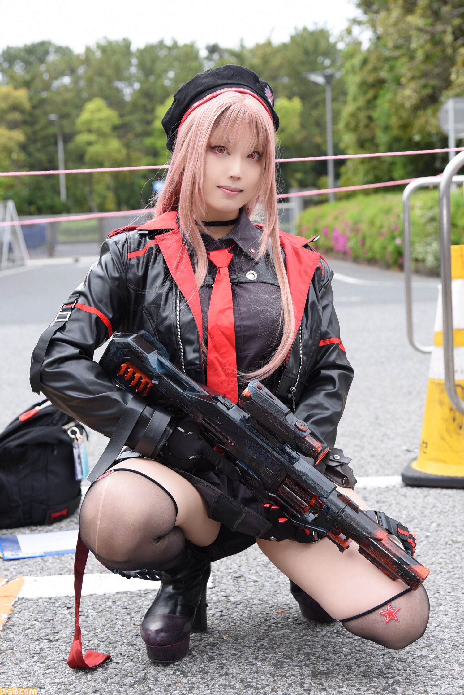 画像ページ (23/36) 【コスプレ】『NIKKE』ソーダやインディビリア