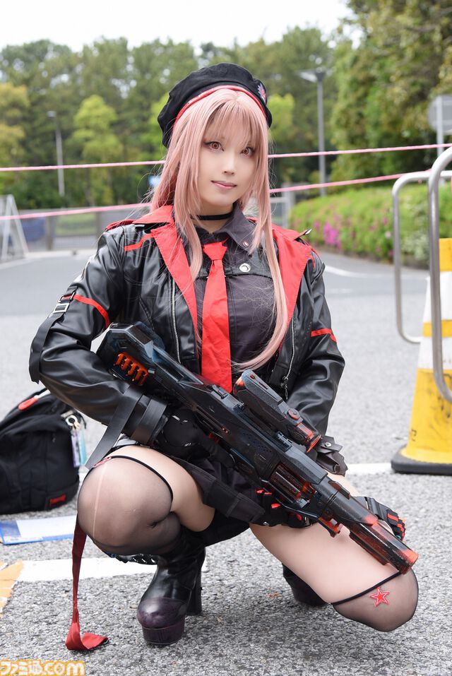 【コスプレ】『NIKKE』ソーダやインディビリア、ブレッディ、『FF7』ティファ、褐色肌の『魔法騎士レイアース』姉妹姫、『キン肉マン』超人血盟軍まで【ニコニコ超会議2025】