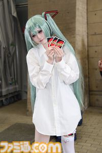【コスプレ】『ガンダム ジークアクス』や『モンハンワイルズ』、ベガ風衣装キャミィ、『遊☆戯☆王』ブラック・マジシャン・ガールまで。 “ニコ超2025”コスプレリポート