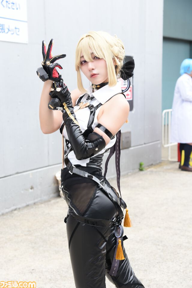 【コスプレ】『ガンダム ジークアクス』や『モンハンワイルズ』、ベガ風衣装キャミィ、『遊☆戯☆王』ブラック・マジシャン・ガールまで。 “ニコ超2025”コスプレリポート