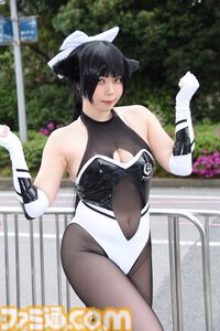【コスプレ】『ガンダム ジークアクス』や『モンハンワイルズ』、ベガ風衣装キャミィ、『遊☆戯☆王』ブラック・マジシャン・ガールまで。 “ニコ超2025”コスプレリポート