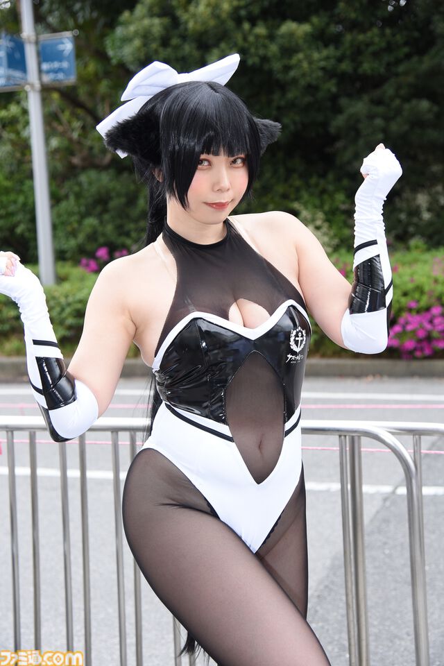 【コスプレ】『ガンダム ジークアクス』や『モンハンワイルズ』、ベガ風衣装キャミィ、『遊☆戯☆王』ブラック・マジシャン・ガールまで。 “ニコ超2025”コスプレリポート