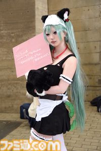 【コスプレ】『ガンダム ジークアクス』や『モンハンワイルズ』、ベガ風衣装キャミィ、『遊☆戯☆王』ブラック・マジシャン・ガールまで。 “ニコ超2025”コスプレリポート