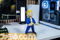『アストロボット』『フォートナイト』『マインクラフト』などのマルチスタンドが発売。エビテンで本日（5/13）より予約受付が開始