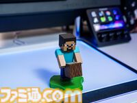 『アストロボット』『フォートナイト』『マインクラフト』などのマルチスタンドが発売。エビテンで本日（5/13）より予約受付が開始