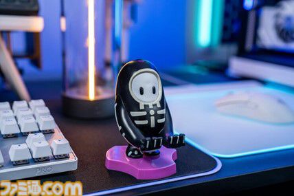 『アストロボット』『フォートナイト』『マインクラフト』などのマルチスタンドが発売。エビテンで本日（5/13）より予約受付が開始