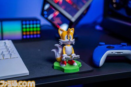 『アストロボット』『フォートナイト』『マインクラフト』などのマルチスタンドが発売。エビテンで本日（5/13）より予約受付が開始