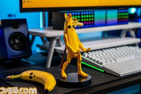 『アストロボット』『フォートナイト』『マインクラフト』などのマルチスタンドが発売。エビテンで本日（5/13）より予約受付が開始