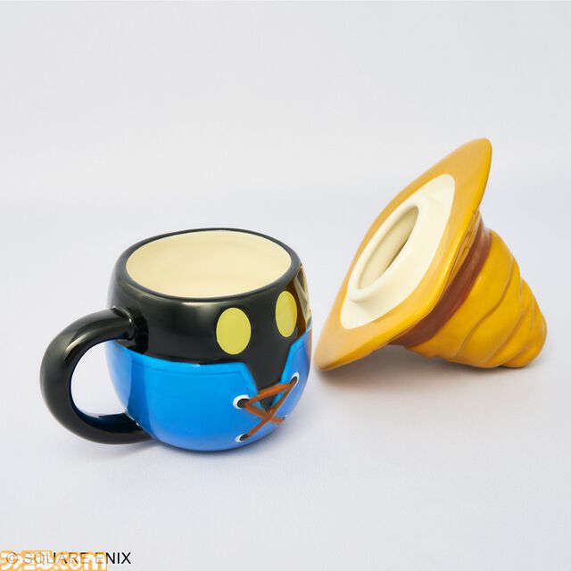 『FF9』ビビのマグカップが8月16日に発売。帽子型の蓋を外してほっと一息つけるかわいいデザイン。ぬいぐるみポーチや新規イラストのアクスタも