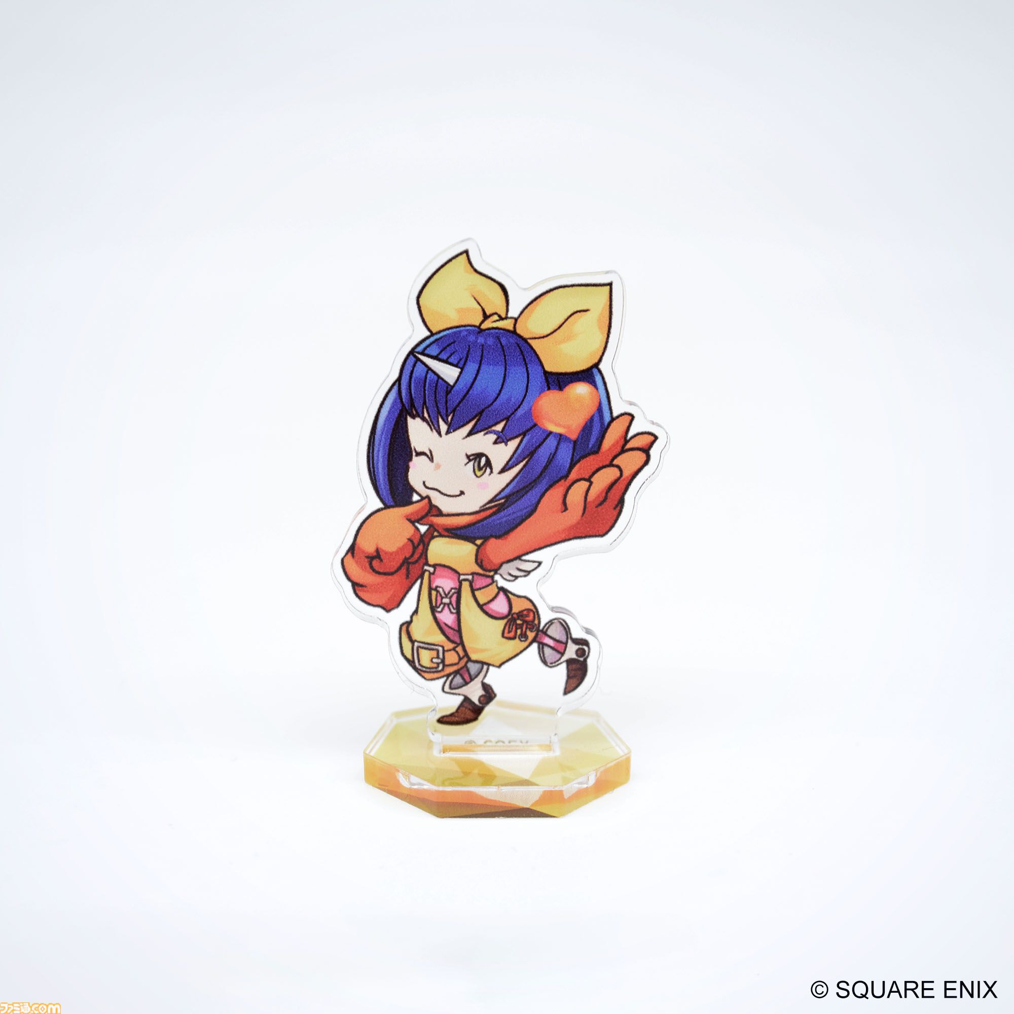 『FF9』ビビのマグカップが8月16日に発売。帽子型の蓋を外してほっと一息つけるかわいいデザイン。ぬいぐるみポーチや新規イラストのアクスタも