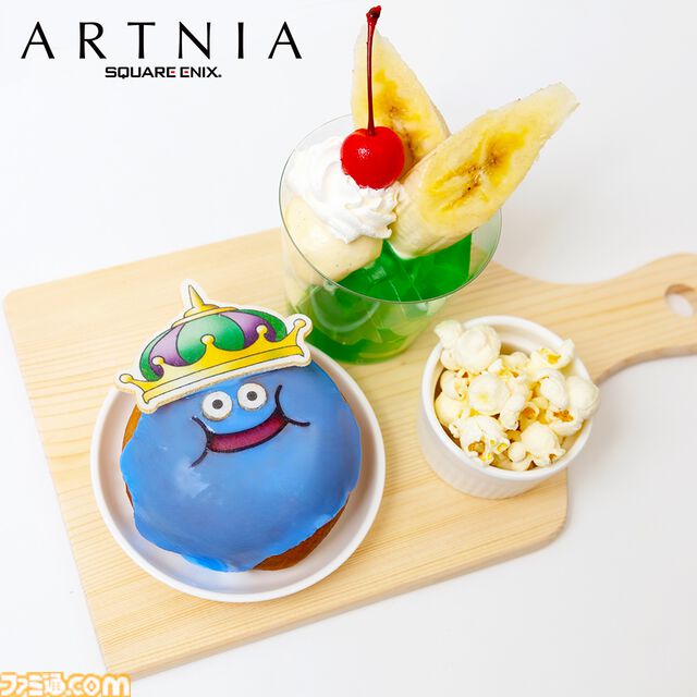 『ドラクエ』スライムの“純喫茶”がテーマのコラボカフェ。スライムウインナーコーヒー、キングスライムドーナツなど5月27日より展開