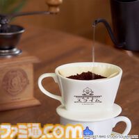 『ドラクエ』スライムの“純喫茶”がテーマのコラボカフェ。スライムウインナーコーヒー、キングスライムドーナツなど5月27日より展開