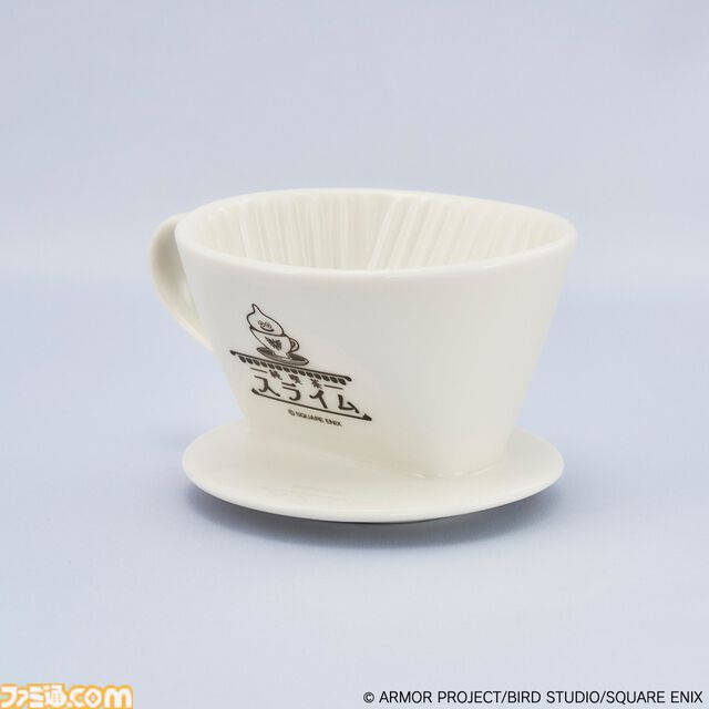 『ドラクエ』スライムの“純喫茶”がテーマのコラボカフェ。スライムウインナーコーヒー、キングスライムドーナツなど5月27日より展開