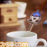 『ドラクエ』スライムの“純喫茶”がテーマのコラボカフェ。スライムウインナーコーヒー、キングスライムドーナツなど5月27日より展開