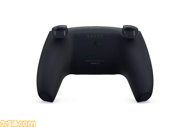 『デス・ストランディング2』特別デザインのPS5コントローラーの予約販売が店舗＆ECサイトにて本日（5/22）開始。DRAWBRIDGEのロゴをあしらった数量限定モデル