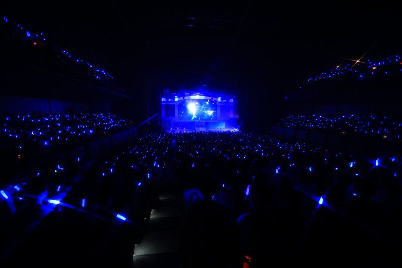 『学マス』1stライブ“Spotlight Star DAY1”リポート。美鈴新曲『Superlative』が初披露。Begraziaの『Star-mine』、Re;IRISの『雨上がりのアイリス』などのユニット曲に初星コミュの感動を呼び起こされるライブに