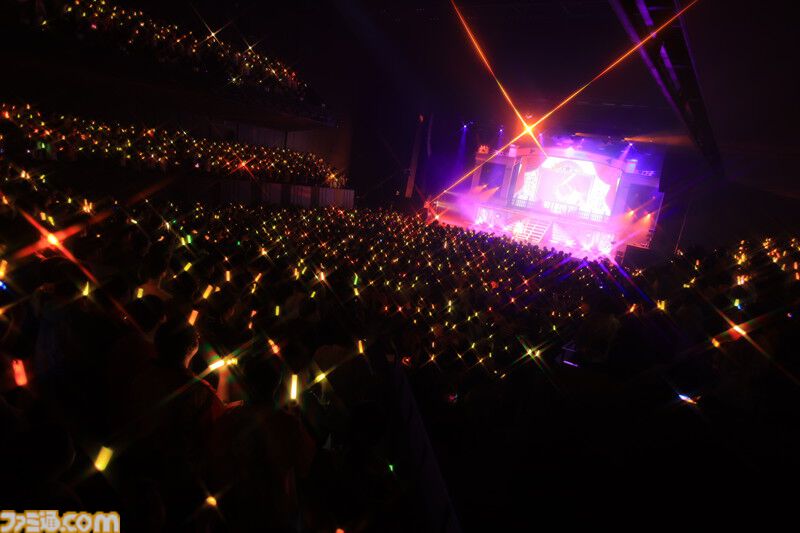 『学マス』1stライブ“Spotlight Star DAY1”リポート。美鈴新曲『Superlative』が初披露。Begraziaの『Star-mine』、Re;IRISの『雨上がりのアイリス』などのユニット曲に初星コミュの感動を呼び起こされるライブに