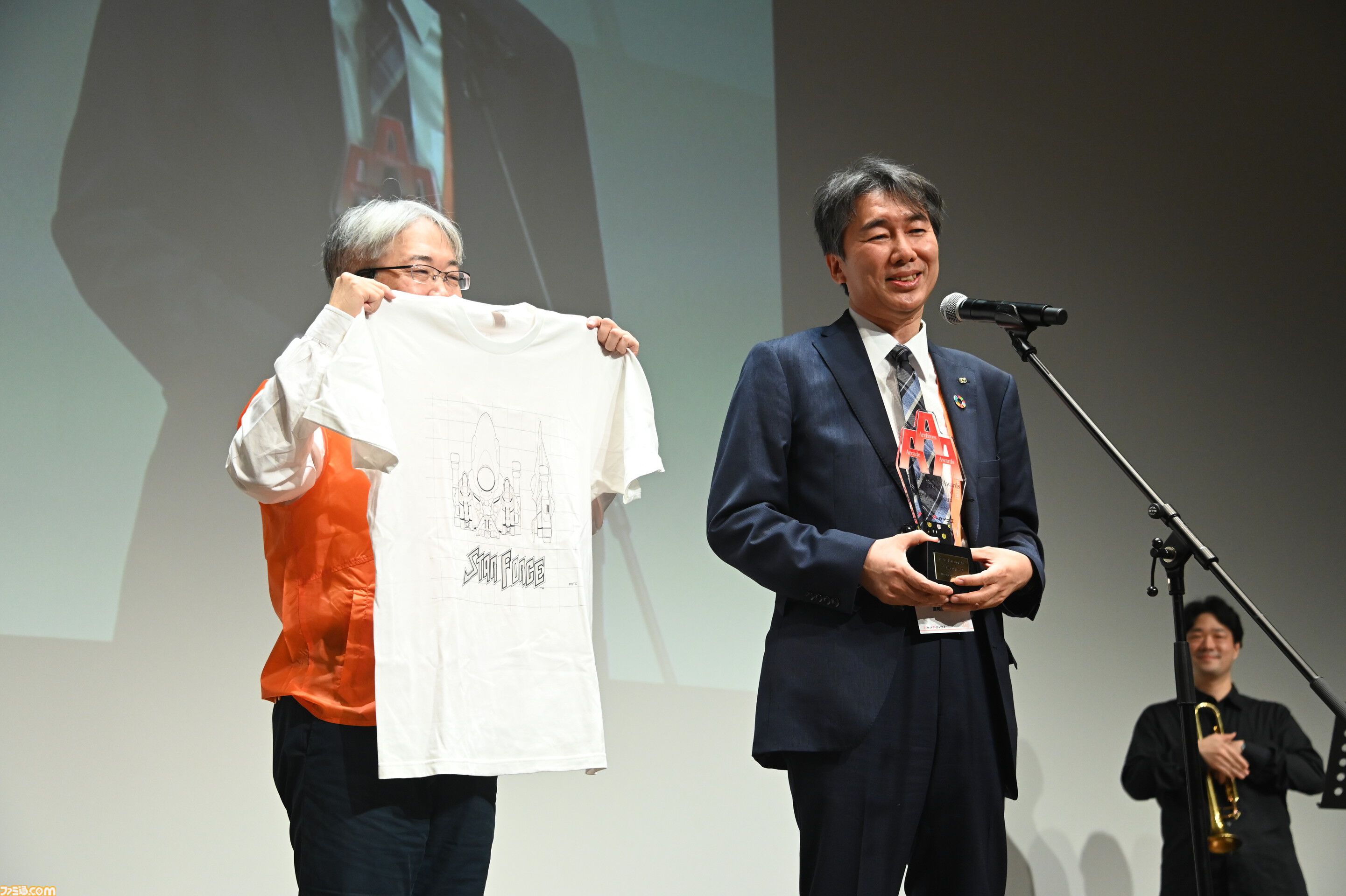 『アケアカ』11周年記念イベントリポート。2024年アワード大賞は『超時空要塞マクロス』。『ドルアーガの塔』や『バブルボブル』がオーケストラで楽しめた『アケアカ』ファン至福の3時間
