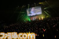 『学マス』1stライブ“Spotlight Star DAY2”リポート。佑芽の新曲『グースーピー』がサプライズ披露。リーリヤの『極光』などライブ初披露のソロ楽曲も多数あり、つぎへの楽しみが広がる公演に