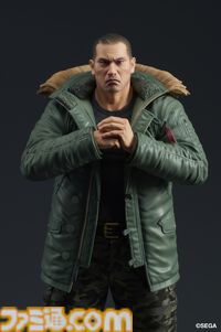 『龍が如く』冴島大河のスタチューフィギュアが10月に発売。刺青をあしらったミニ屏風がセガストア特典として付属。真島吾朗のフィギュアも再販決定