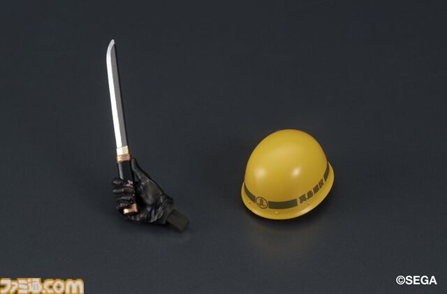 『龍が如く』冴島大河のスタチューフィギュアが10月に発売。刺青をあしらったミニ屏風がセガストア特典として付属。真島吾朗のフィギュアも再販決定