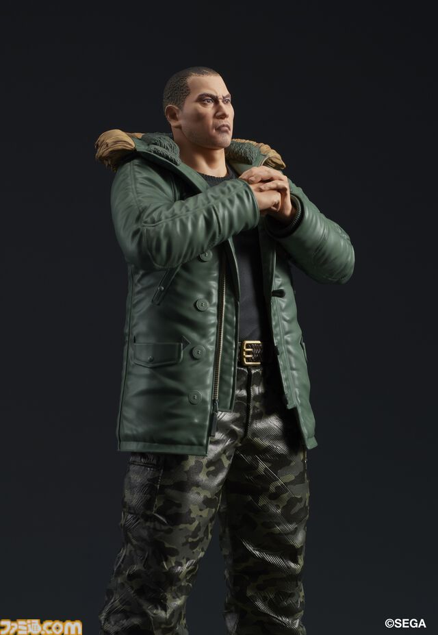 『龍が如く』冴島大河のスタチューフィギュアが10月に発売。刺青をあしらったミニ屏風がセガストア特典として付属。真島吾朗のフィギュアも再販決定
